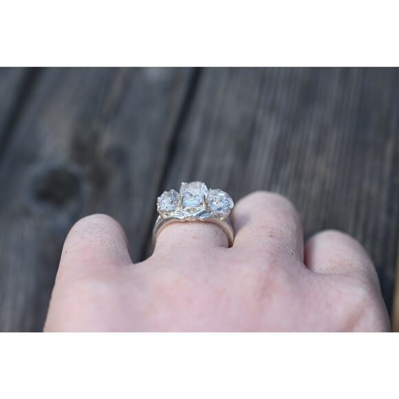 alternative raw diamond engagement rings, raw crystal size 4 5 6 7 8 8 9 10 11 - Picture 5 of 6